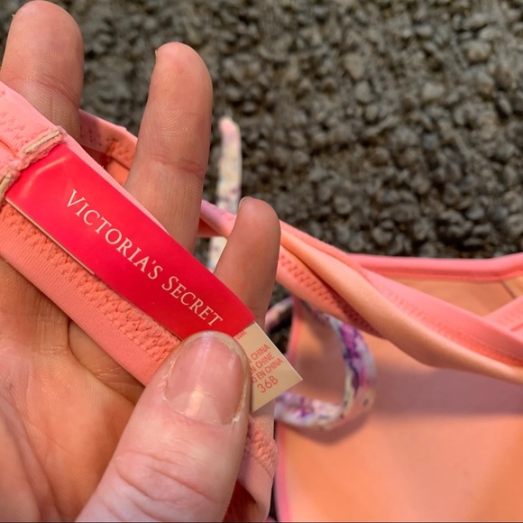 Victoria Secret Bikini Bathing Suit Top Coral Push - Picture 9 of 10